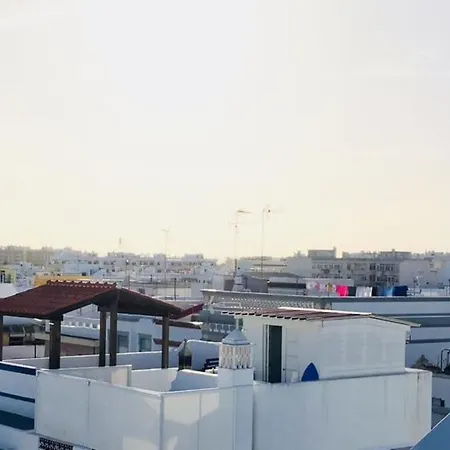 Floripes House شقة